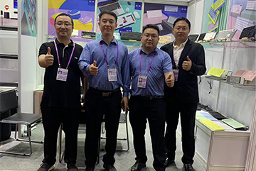 doking at canton fair